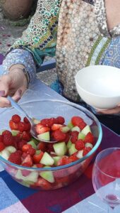 Een lekkere fruitsalade tijdens de yoga retraite en yoga vakantie