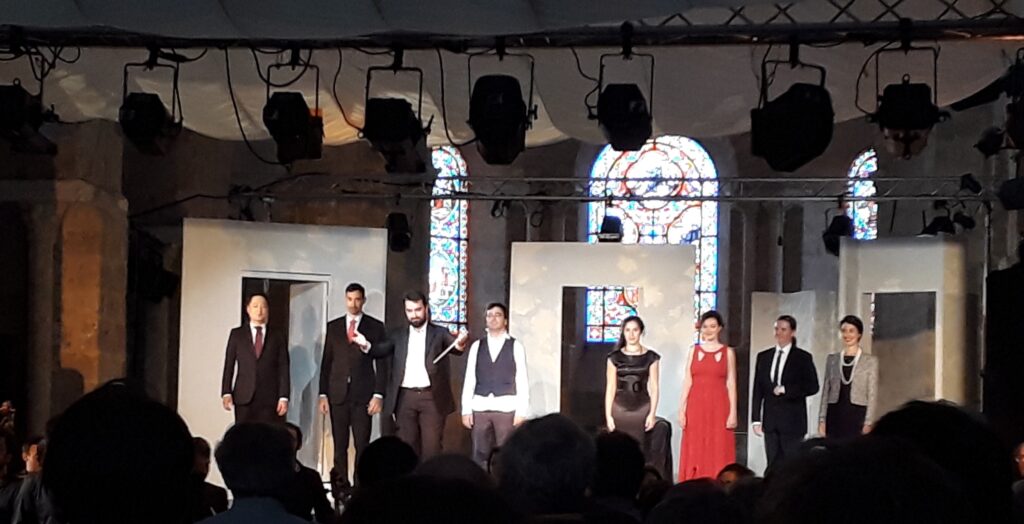 Opera dans l'eglise de Saint Benoit